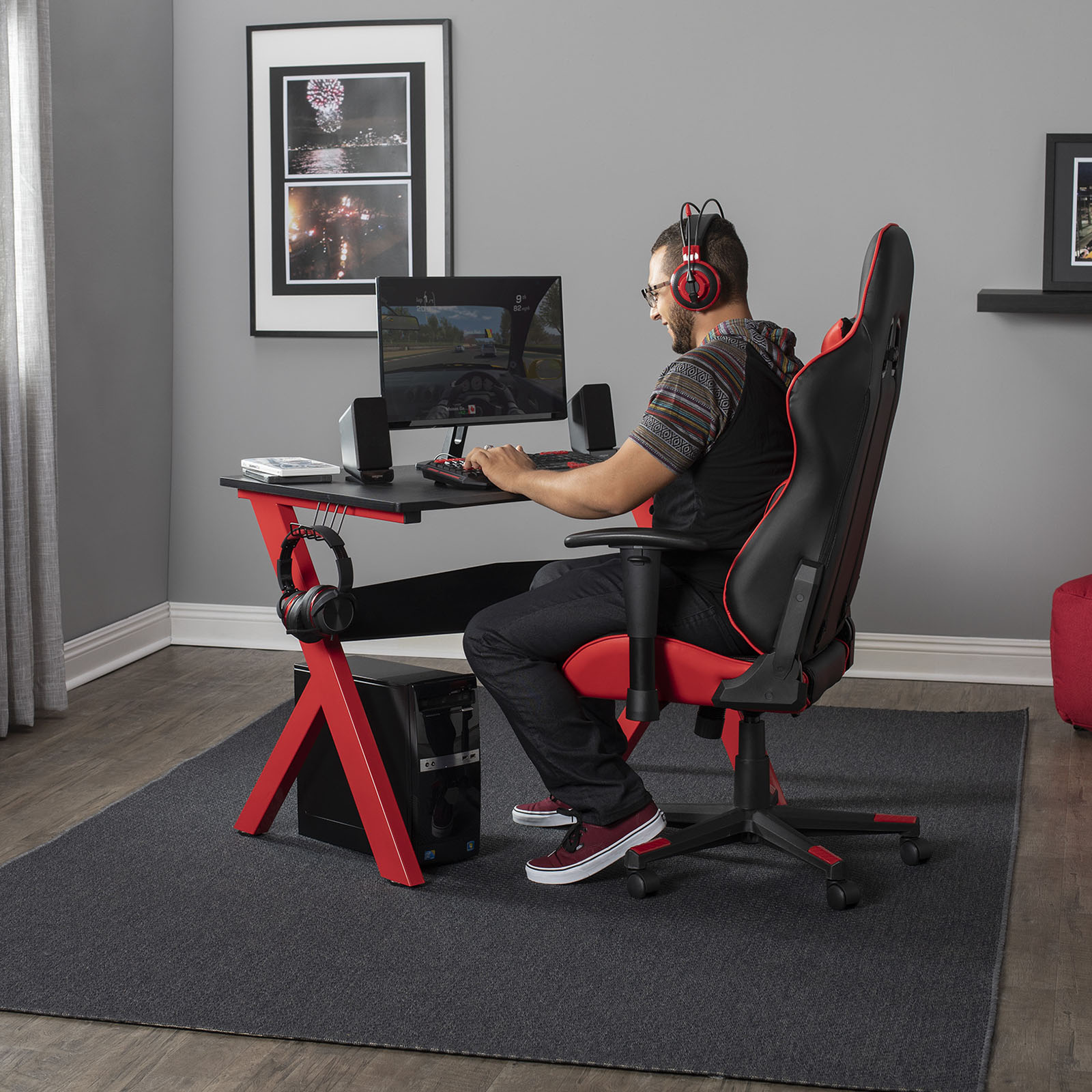 SD STUDIO DESIGNS Overlord Gaming Table Black,red