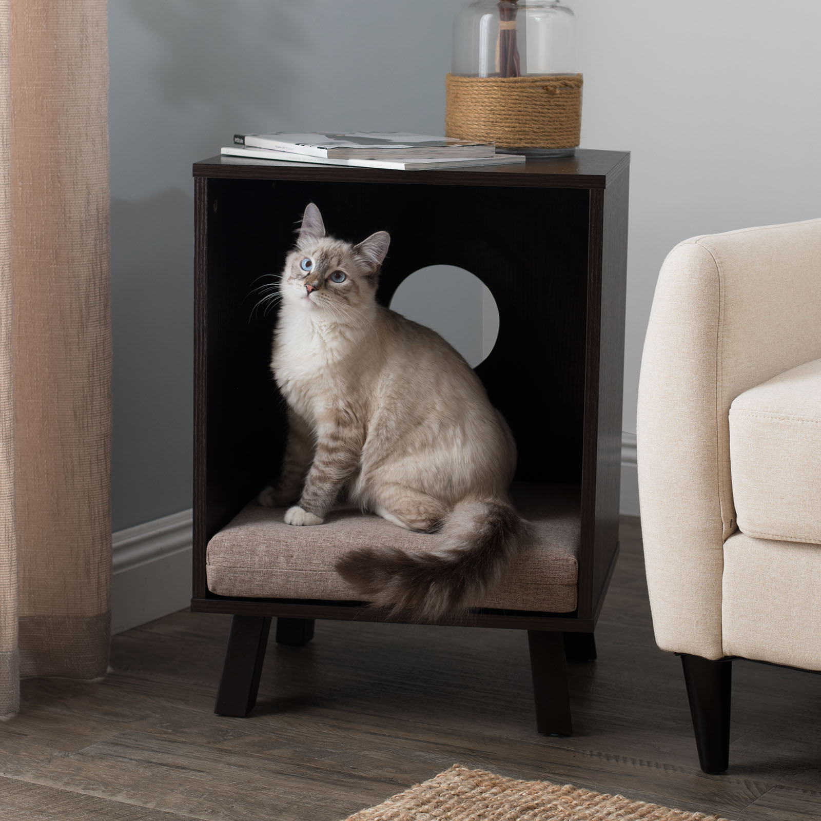 61003 Pet Bed and End Table RmSet model1